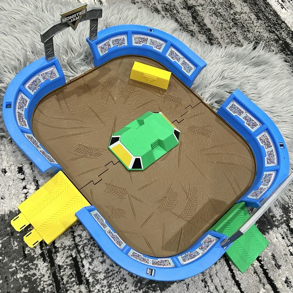 Monster Jam Kinetic Sand Monster Dirt Arena Set